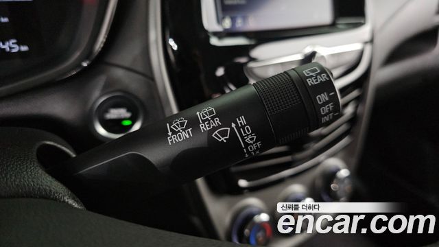 Chevrolet Spark LT 2022 — фото 29