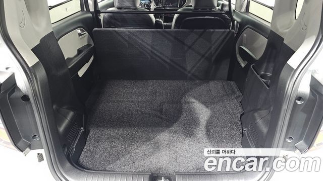 Kia Ray EV Van 2-Seater Light 2024 — фото 20