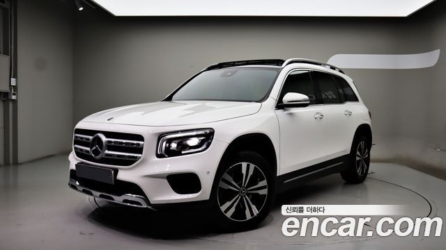 Mercedes-Benz GLB-Class (X247) GLB220
