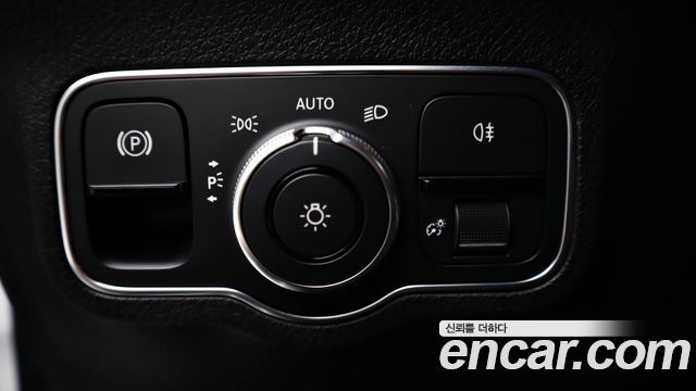 Mercedes-Benz GLB-Class (X247) GLB220 2021 — фото 15