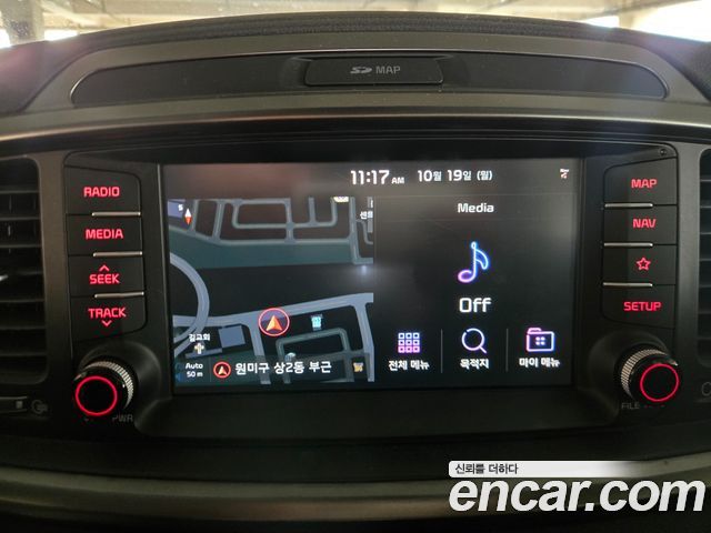 Kia Sorento Diesel 2.0 2WD Prestige 2018 — фото 10