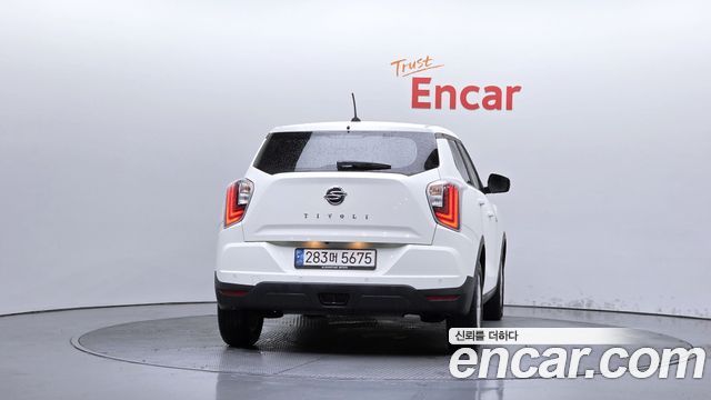 KG Mobility (SsangYong) Very New Tivoli Gasoline 1.5 2WD V1 2022 — фото 4
