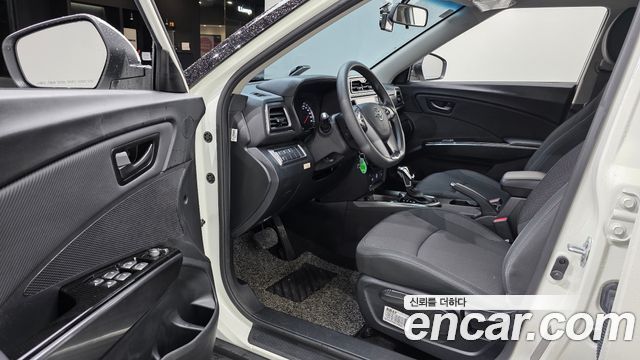 KG Mobility (SsangYong) Very New Tivoli Gasoline 1.5 2WD V1 2022 — фото 10