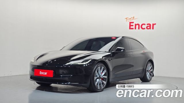 Tesla Model 3 Long Range AWD