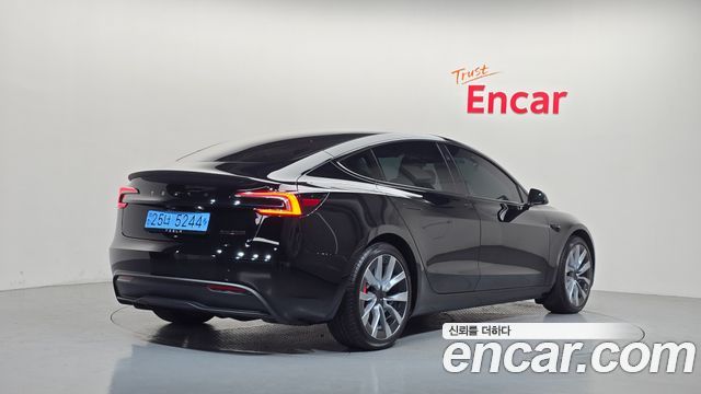 Tesla Model 3 Long Range AWD 2024 — фото 2