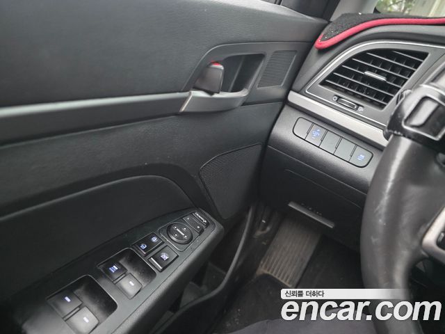 Hyundai Avante (AD) 1.6 GDI Smart 2017 — фото 10