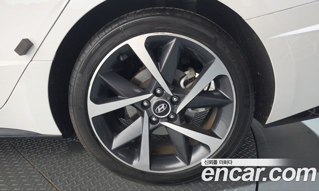 Hyundai Sonata (DN8) 1.6 Turbo Inspiration 2021 — фото 21