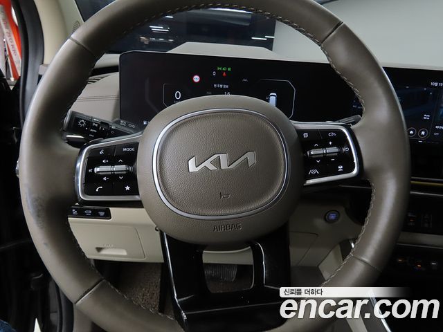 Kia Carnival (IV) HEV 9-Seater Hi-Limousine Signature 2025 — фото 8