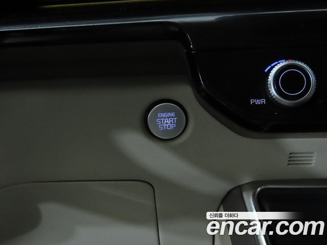 Kia Carnival (IV) HEV 9-Seater Hi-Limousine Signature 2025 — фото 17