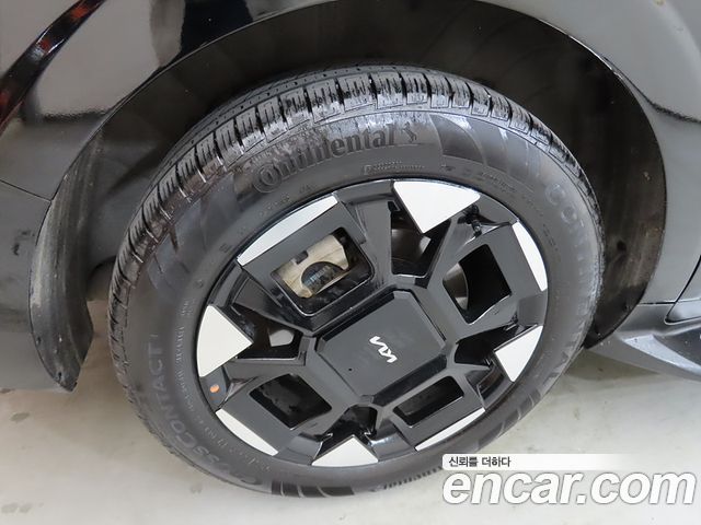 Kia Carnival (IV) HEV 9-Seater Hi-Limousine Signature 2025 — фото 24