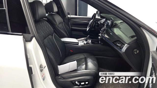 BMW 6 Series GT (G32) 630d xDrive M Sport 2018 — фото 26