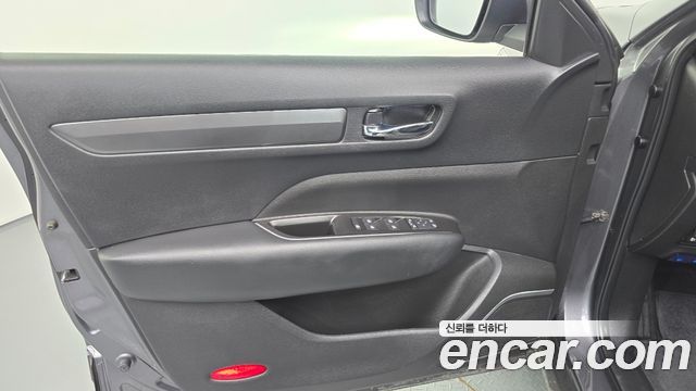Renault Korea QM6 Quest 2.0 LPe LE 2WD 2024 — фото 24