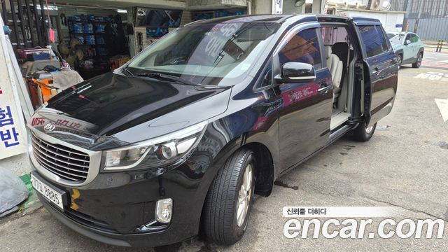 Kia Carnival 11-seater Deluxe 2015 — фото 8