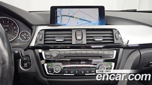 BMW 4 Series (F32) 428i M Sport Convertible 2015 — фото 20