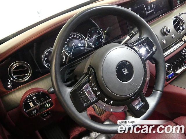 Rolls-Royce Ghost (II) 6.7 V12 2021 — фото 18