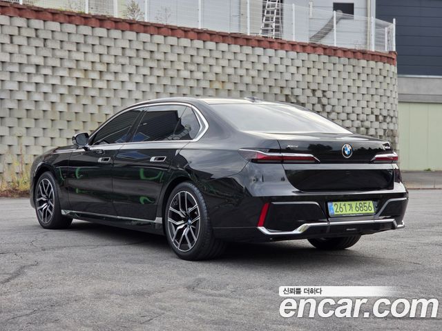 BMW 7 Series (G70) 740d xDrive M Sport 2026 — фото 2