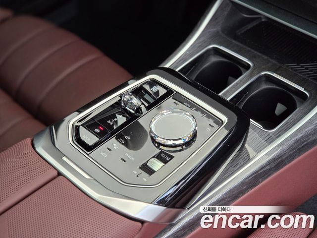 BMW 7 Series (G70) 740d xDrive M Sport 2026 — фото 9