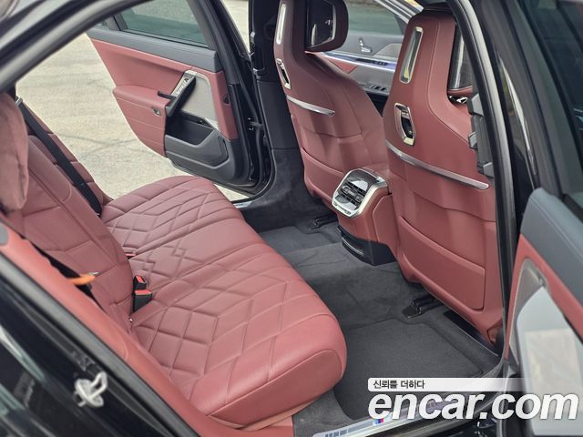 BMW 7 Series (G70) 740d xDrive M Sport 2026 — фото 17