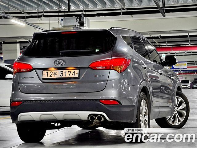 Hyundai Santa Fe (DM) Diesel(e-VGT) 2.0 2WD Exclusive 2015 — фото 16