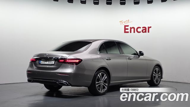 Mercedes-Benz E-Class (W213) E350 4MATIC Avantgarde 2021 — фото 2