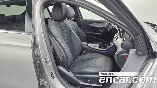 Mercedes-Benz E-Class (W213) E350 4MATIC Avantgarde 2021 — фото 11