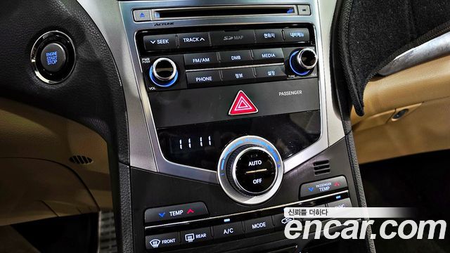 Hyundai Grandeur (HG) HG220 Diesel Premium 2015 — фото 15