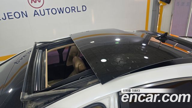 Hyundai Grandeur (HG) HG220 Diesel Premium 2015 — фото 22