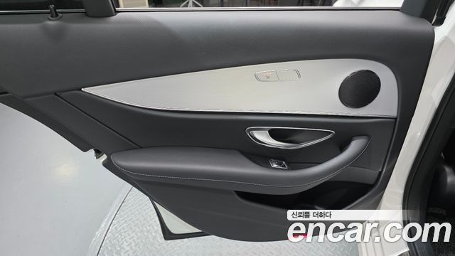 Mercedes-Benz E-Class (W213) E250 Avantgarde 2021 — фото 25