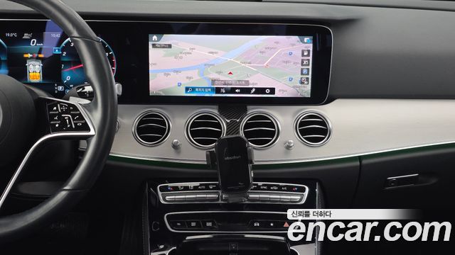 Mercedes-Benz E-Class (W213) E250 Avantgarde 2021 — фото 32