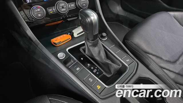 Volkswagen Jetta (VII) 1.4 TSI Prestige 2020 — фото 9