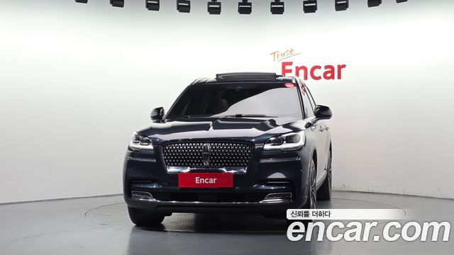 Lincoln Aviator (II) 3.0 RESERVE JET PACKAGE AWD 2023 — фото 3