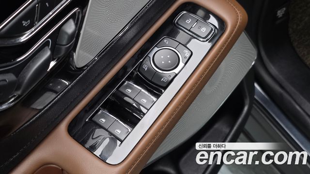 Lincoln Aviator (II) 3.0 RESERVE JET PACKAGE AWD 2023 — фото 14