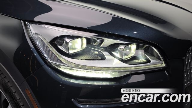 Lincoln Aviator (II) 3.0 RESERVE JET PACKAGE AWD 2023 — фото 22