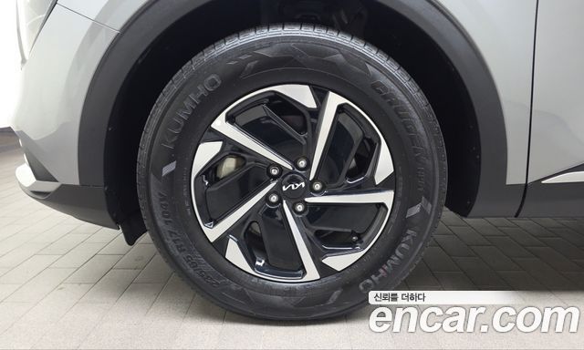 Kia Sportage Hybrid (V) Prestige 2024 — фото 5