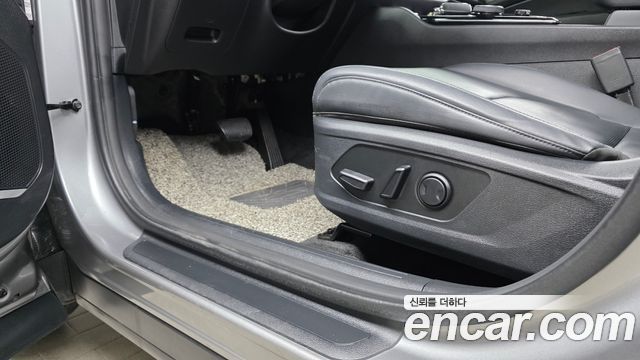 Kia Sportage Hybrid (V) Prestige 2024 — фото 30