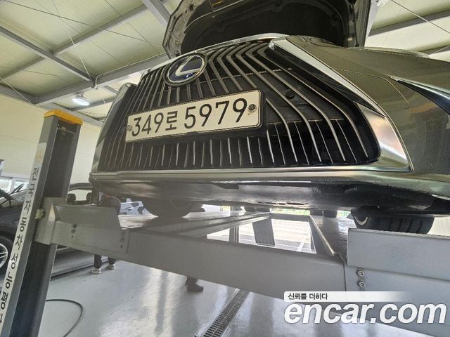 Lexus ES300h (VII) Luxury Plus