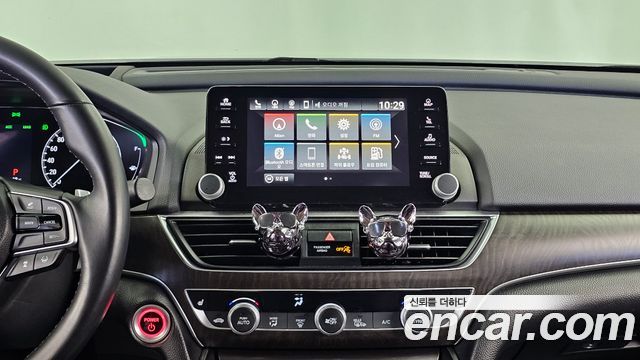 Honda Accord (X) 2.0 Hybrid Touring 2019 — фото 22