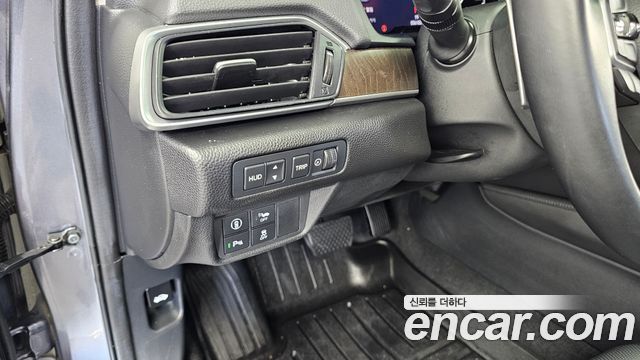 Honda Accord (X) 2.0 Hybrid Touring 2019 — фото 24