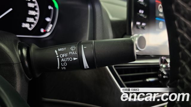 Honda Accord (X) 2.0 Hybrid Touring 2019 — фото 33