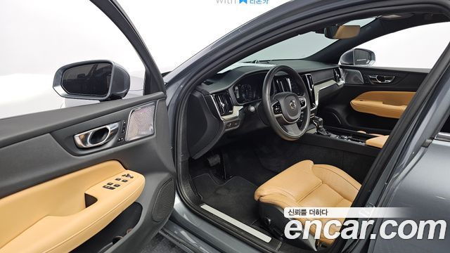 Volvo S60 (III) T5 Inscroption 2020 — фото 11