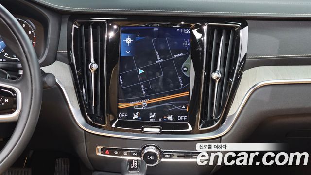 Volvo S60 (III) T5 Inscroption 2020 — фото 13