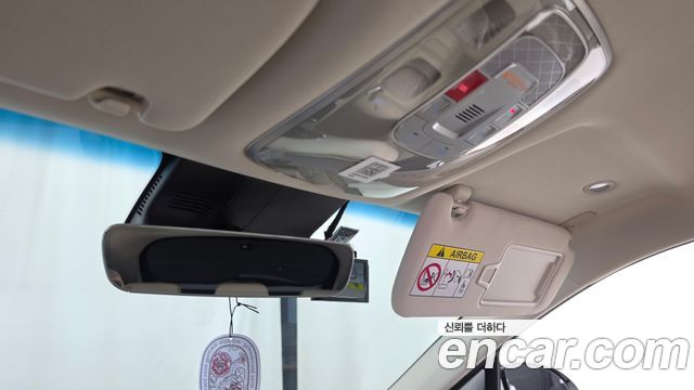 Genesis GV70 2.5T Gasoline 2WD 2024 — фото 18