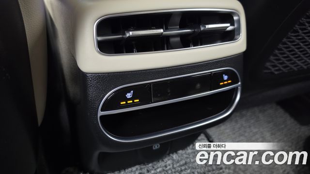 Genesis GV70 2.5T Gasoline 2WD 2024 — фото 19