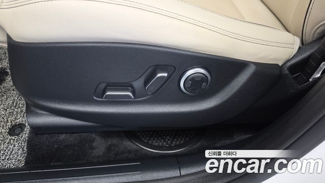 Genesis GV70 2.5T Gasoline 2WD 2024 — фото 31