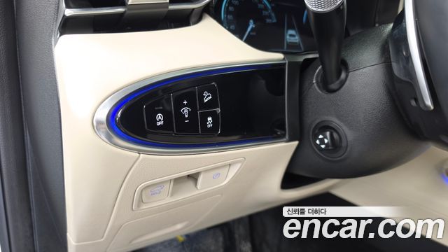 Genesis GV70 2.5T Gasoline 2WD 2024 — фото 33
