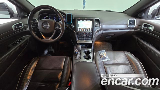 Jeep Grand Cherokee 3.0 Diesel Overland WK2 2018 — фото 7