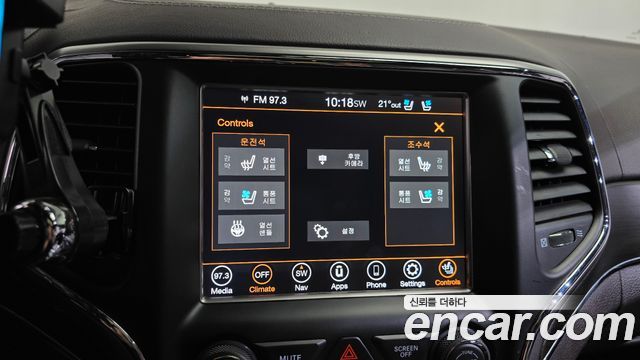 Jeep Grand Cherokee 3.0 Diesel Overland WK2 2018 — фото 29