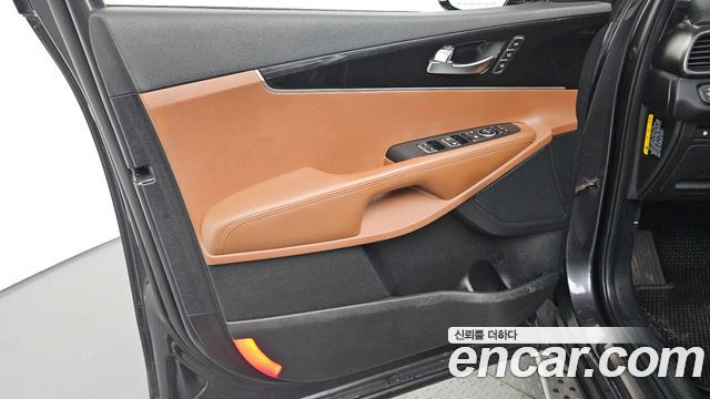 Kia Sorento Diesel 2.2 4WD Marster 2019 — фото 24