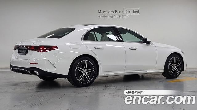 Mercedes-Benz E-Class (W214) E300 4MATIC AMG Line 2026 — фото 2