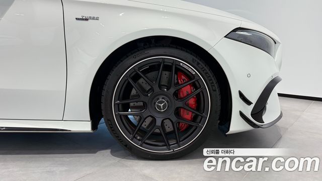 Mercedes-Benz A-Class (W177) AMG A45 S 4MATIC+ Hatchback 2025 — фото 5